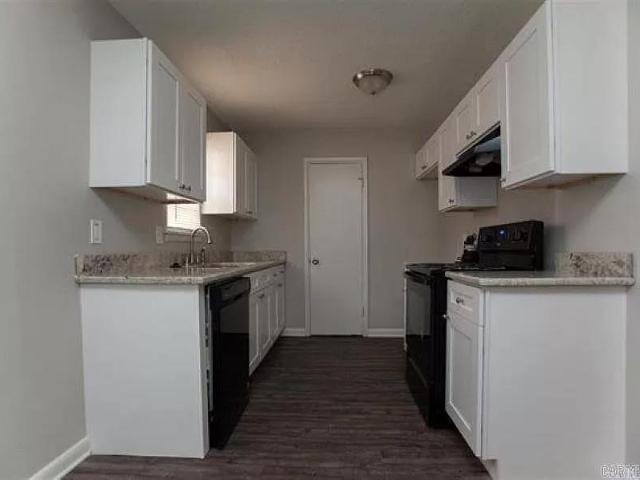 8915 Merrivale Dr Drive