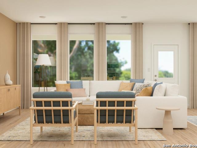 8917 San Carlos