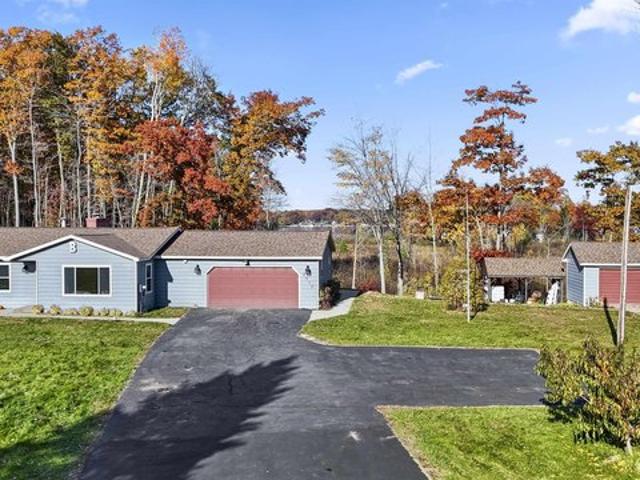 8910 W Jennings Rd, Lake City, MI 49651