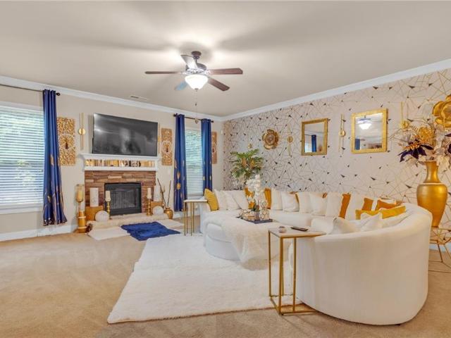 891 Lorrimont Lane