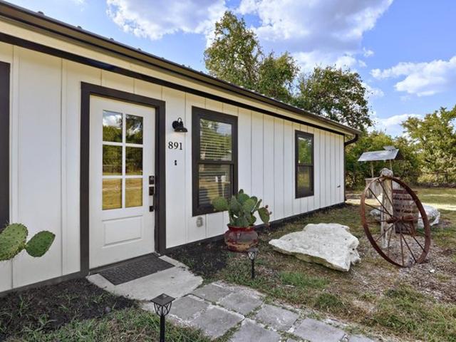 891 Lost Crk, Wimberley, TX 78676