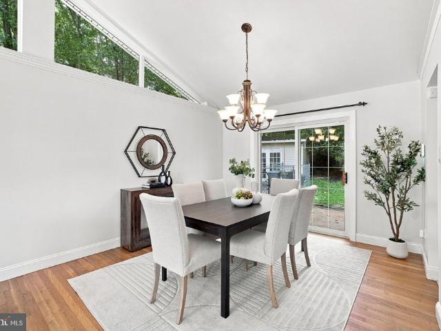8926 Cromwell Drive