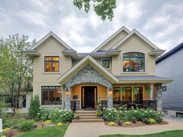 8927 Street Nw, Edmonton, AB, T6G 1R8 house for sale | Listing ID E4501 | Royal LePage