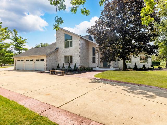 8920 Royal Drive