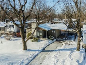 House for sale in Longueuil - Cellar, Parking