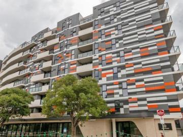 Braddon, Majura - Balcony, Air conditioning