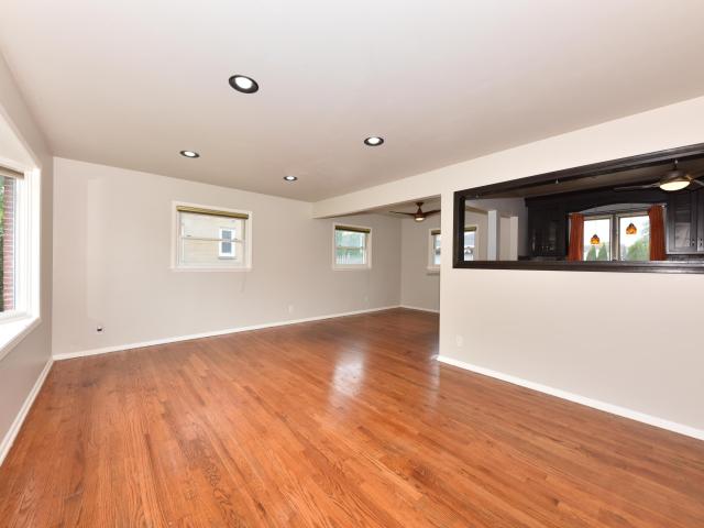 8935 N Navajo Rd