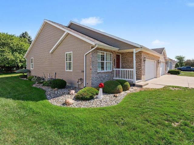 8936 N Brookshire Drive