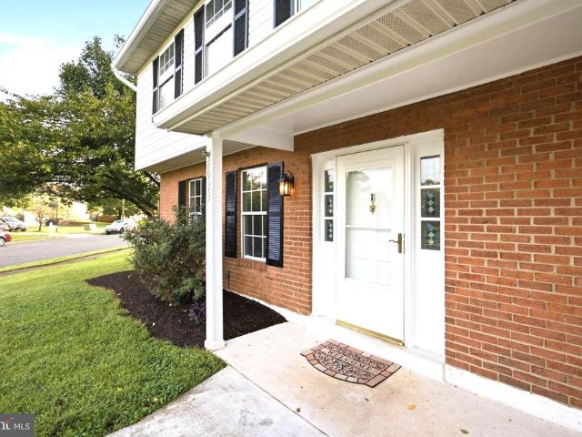 8933 Sweetbriar Street