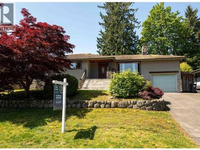 893 Friar Crescent, North Vancouver, BC, V7G 1M5 house for sale | Listing ID R3136 | Royal LePage