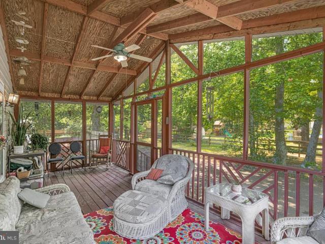 893 Harwood Road
