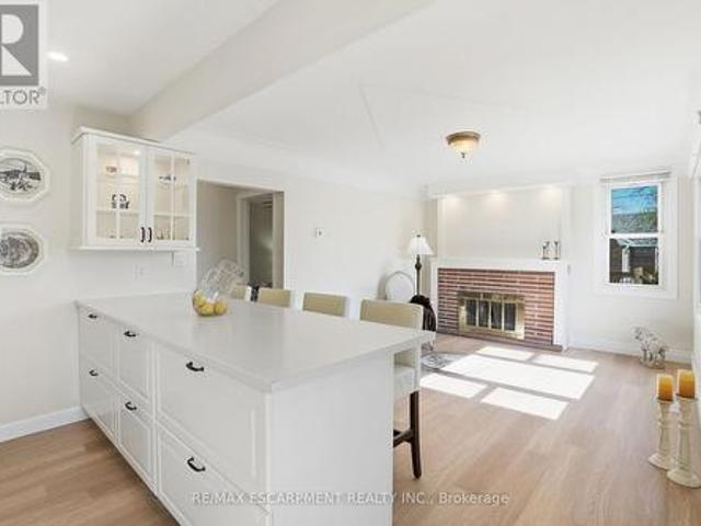 894 Garth Street, Hamilton, ON, L9G 4K9 house for sale | Listing ID X13497 | Royal LePage