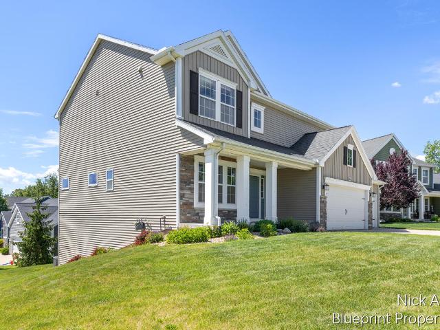 8957 Split Stone Court