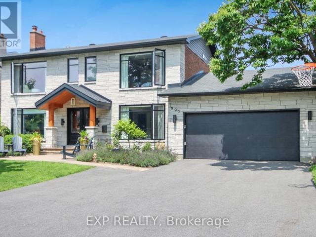 895 Dresden Crescent Ottawa, ON K2B5H8