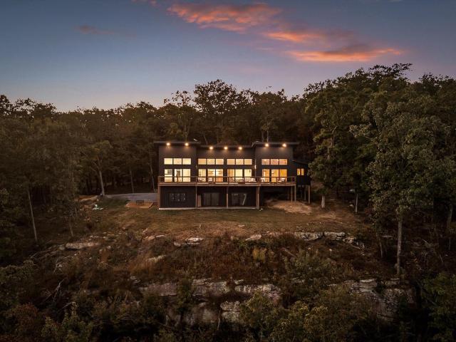 895 Hidden Brow Road