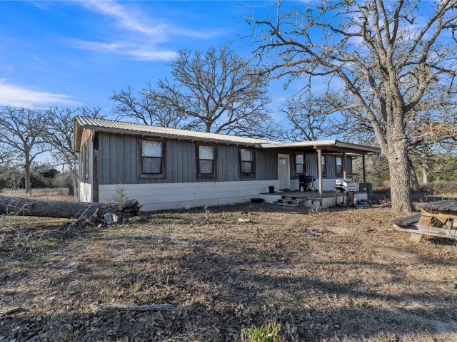 895 Patterson Rd, Flatonia, TX 78941 | MLS #610490