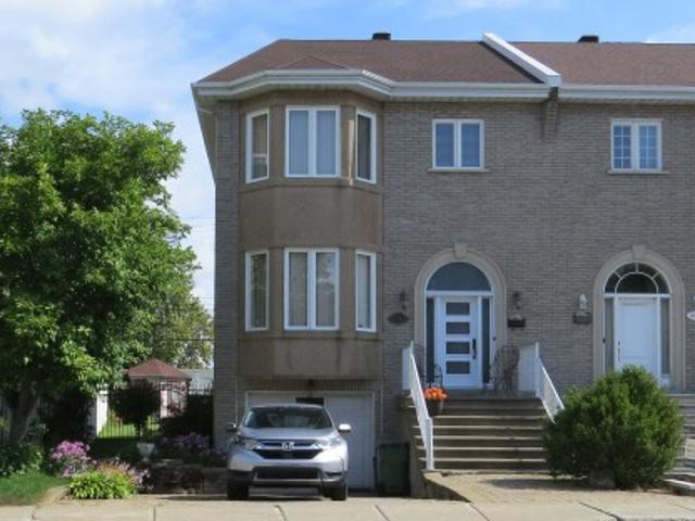 8965 Rue Giovanni Caboto, Montréal Saint Léonard, QC, H1P 3N8 house for sale | Listing ID 15133 | Royal LePage
