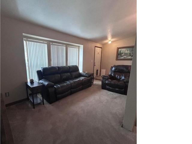 8969 Highway 52