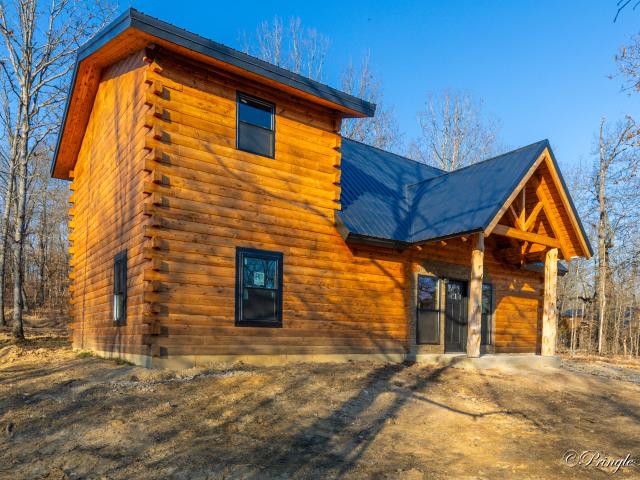 8969 Private Road 8209