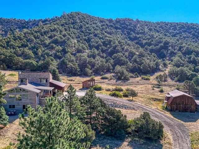 8960 Hanging Tree Drive
