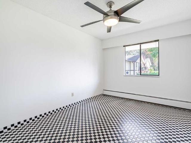 8960 Horne Street town house — Burnaby, BC 2 Bedroom 2 Bedroom