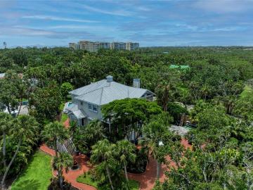 8963 Fishermens Bay Dr, Sarasota, FL 34231 | MLS #A4654