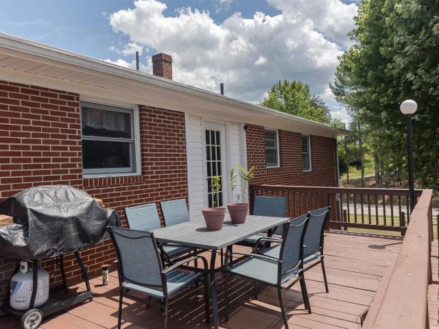 896 collierstown rd