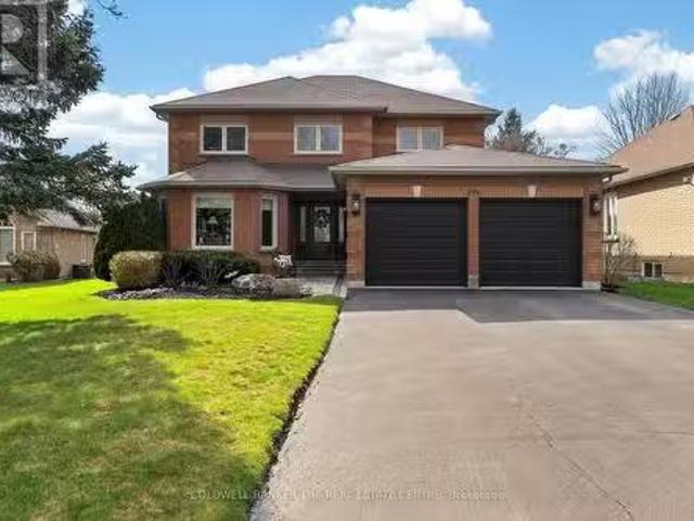 896 Bosworth Court, Newmarket, ON, L3X 1Z1 house for sale L.