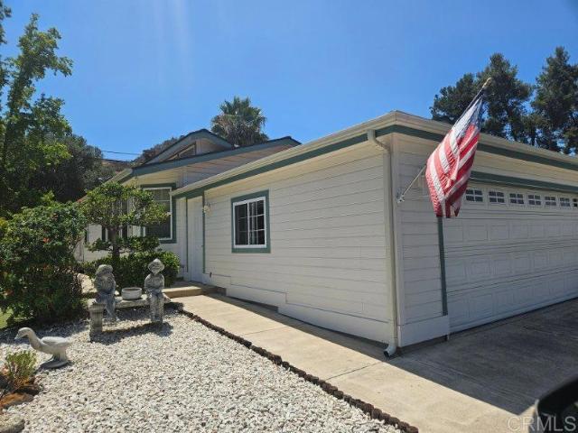 8975 Lawrence Welk Drive 5