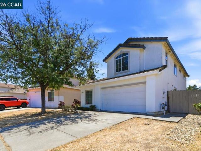 897 Sapphire Cir