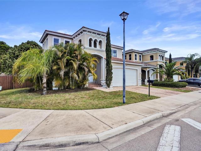 8987 SW 208th St, Cutler Bay, FL 33189 | MLS #A11996