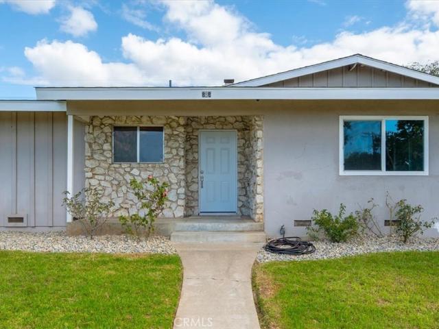 898 Comanche Avenue