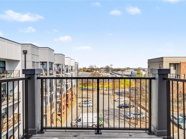 898 Oak Street SW 3422
