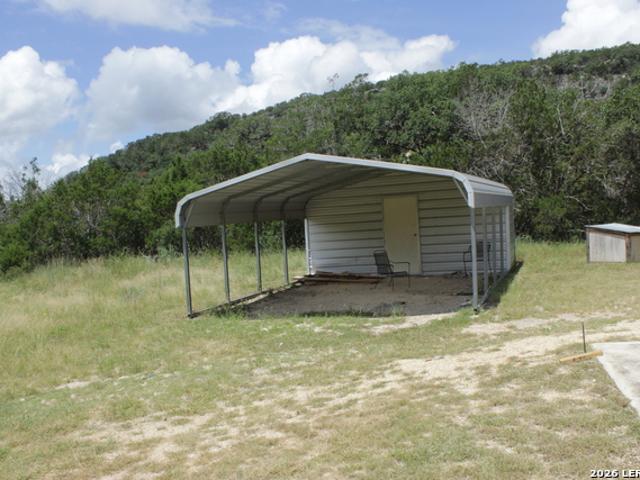 898 Old Rocksprings Road