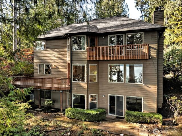 898 SE Dahman Road