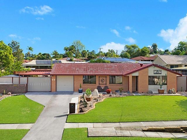 898m2 Block With Sub division Potential Renovated Home