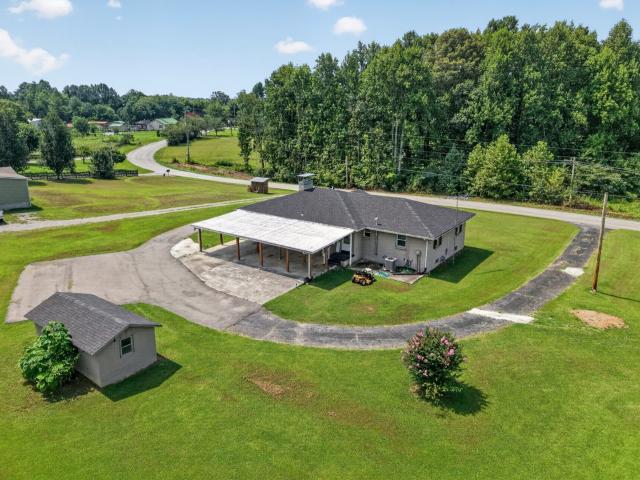 8997 Holmes Creek Rd