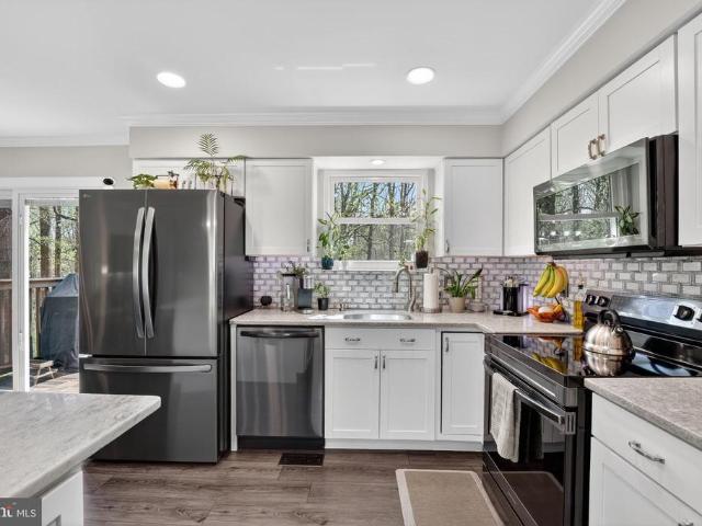 8998 Saint Andrews Drive