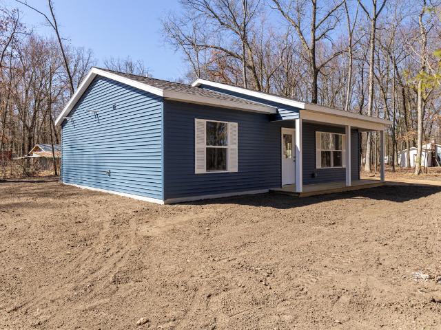 8992 Mackinaw Trail Drive