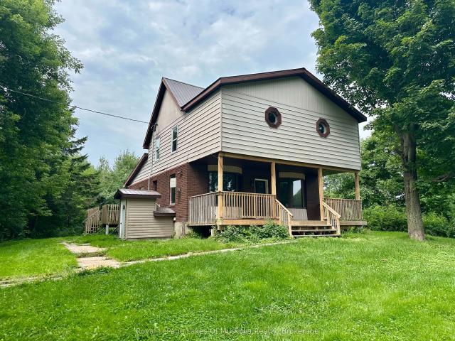 899 Katrine Road