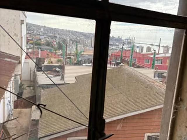 89.990.000 oferta al contado vista al mar valpo | 4 dormitorios por 89990. 00 en Valparaíso