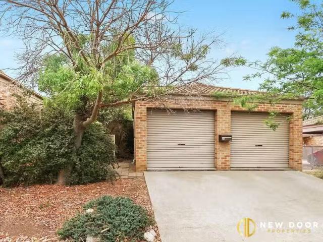 89 Totterdell Street, BELCONNEN House for rent Listed by Ambe.