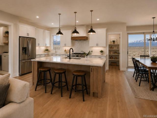 89 W Calcite Court
