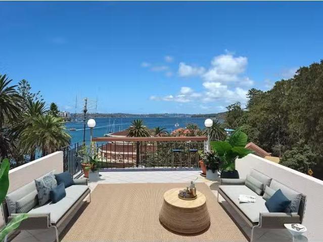 89 West Esplanade, MANLY House for rent Listed by Luke Baird.