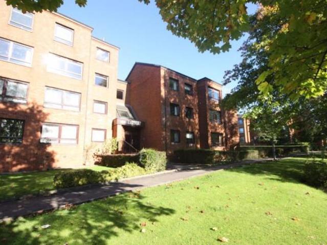 89 Ascot Court, Glasgow G12 0BA