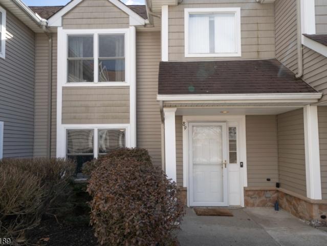 89 Bourne Cir