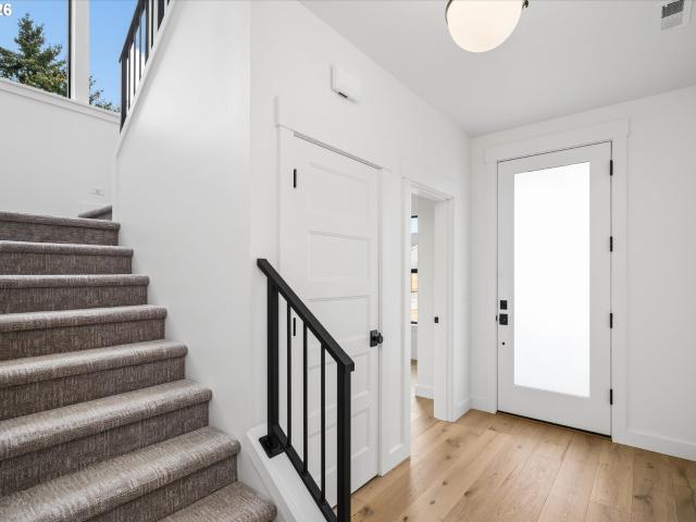 89 churchview dr