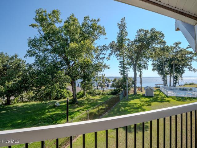 89 Country Club Drive # Apt A3