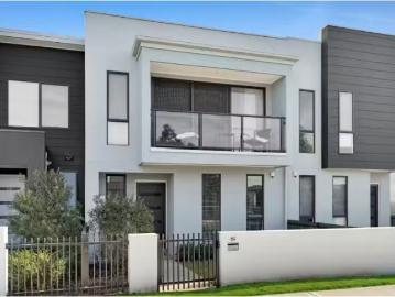 89 Dransfield Drive, Oran Park Townhouse for rent Listed by L.