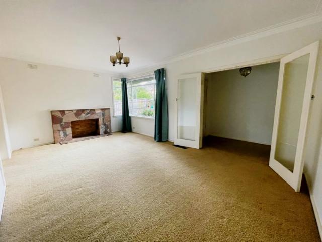 89 Hill Road, Balwyn North, Melbourne